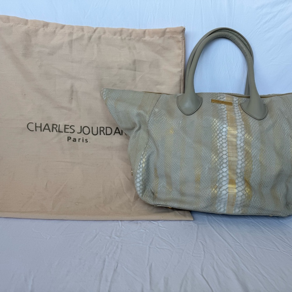Charles Jourdan - Picture 2 of 9